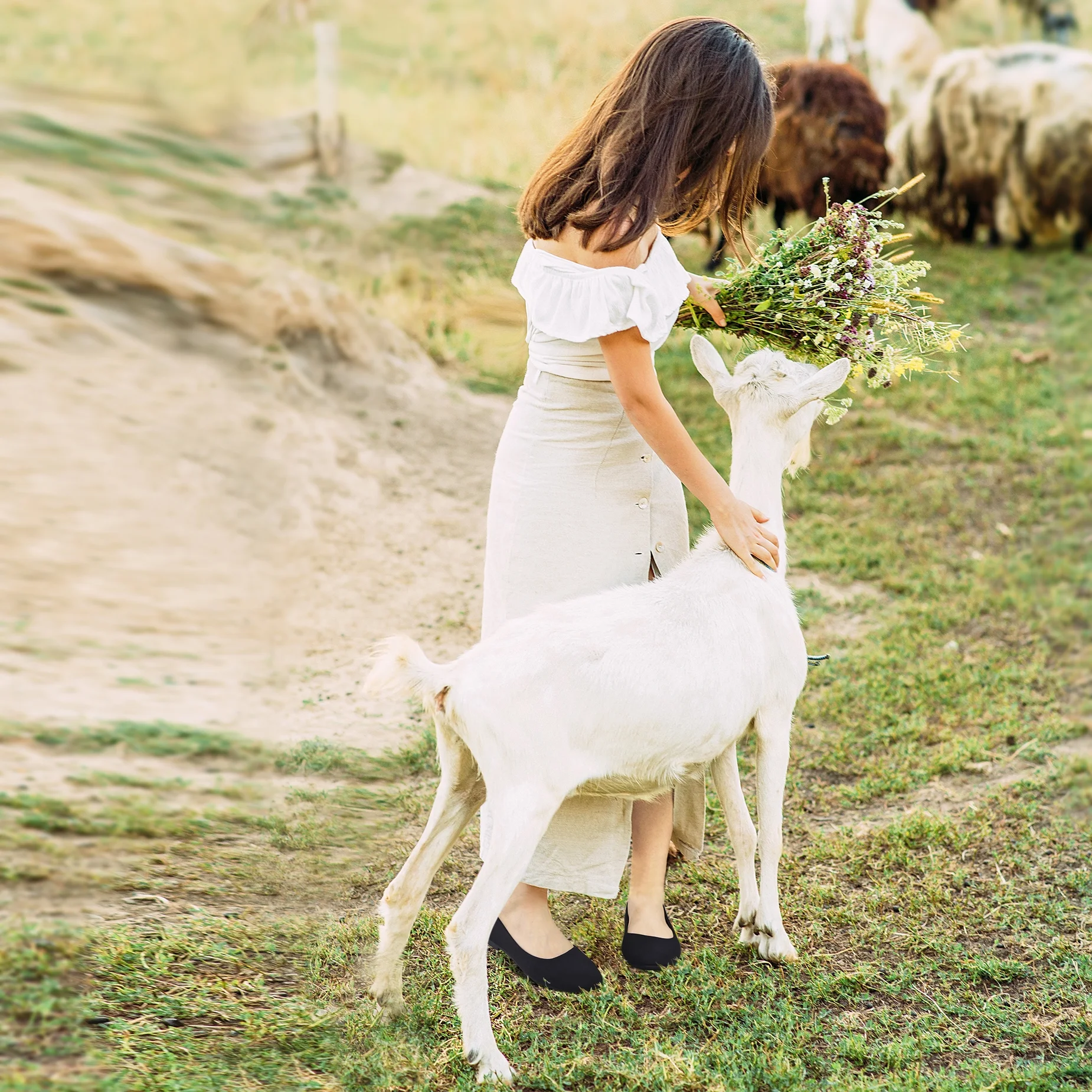 Obtaom Women's Round Toe Ballet Flats,Cute Textile Ballerina Flats,Comfortable Faux Leather Insole Low Heels Dress Shoes For Ladies (Black,US9) - Image 4